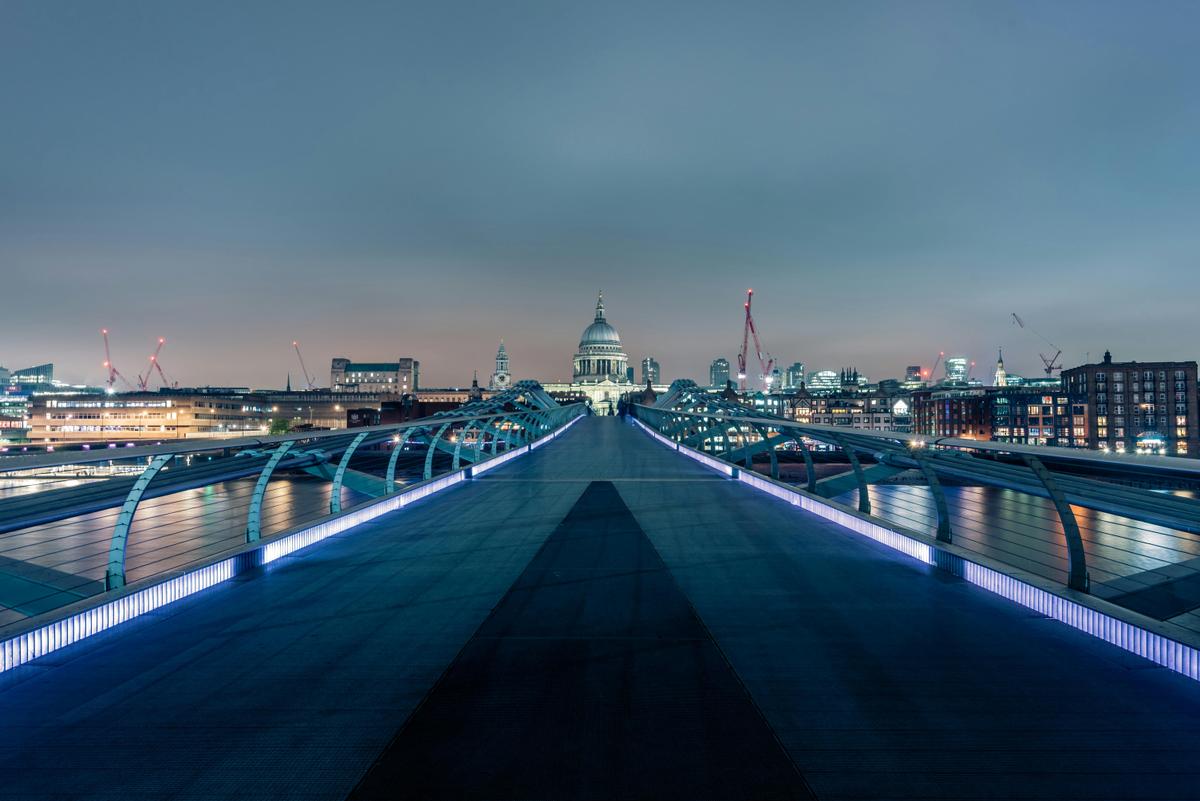 Photo of Millennium Bridge